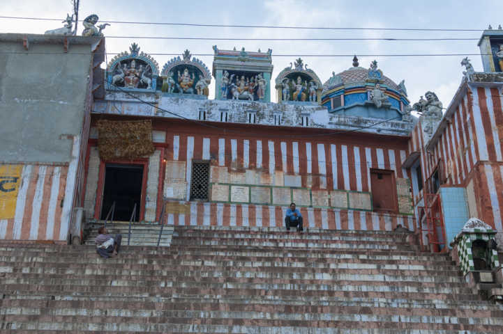 24 - India - Varanasi - rio Ganges - ghat